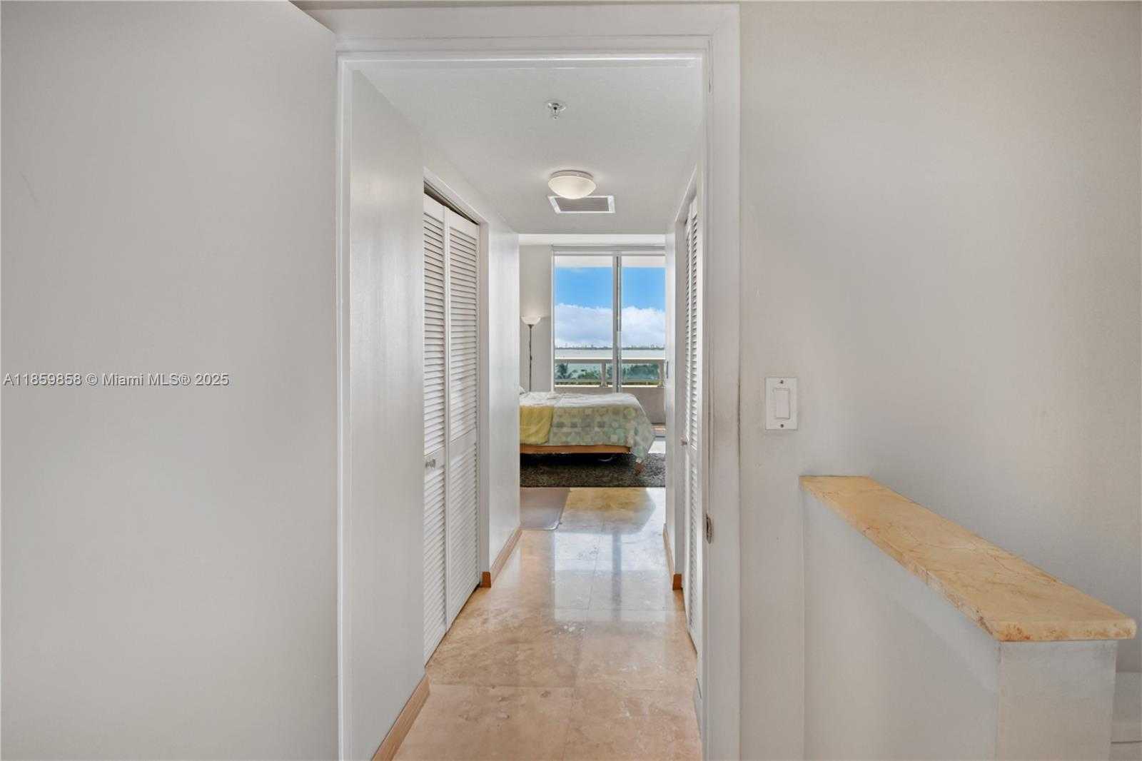 Small Image of 1800 NORTH BAYSHORE DR #509, Miami Number 25