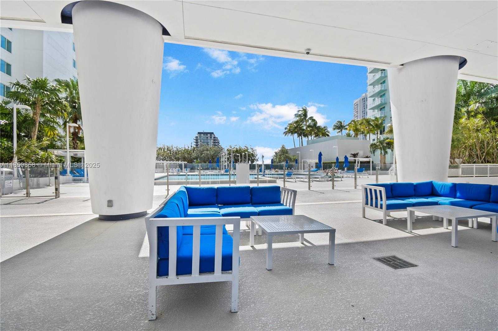 Small Image of 1800 NORTH BAYSHORE DR #509, Miami Number 39