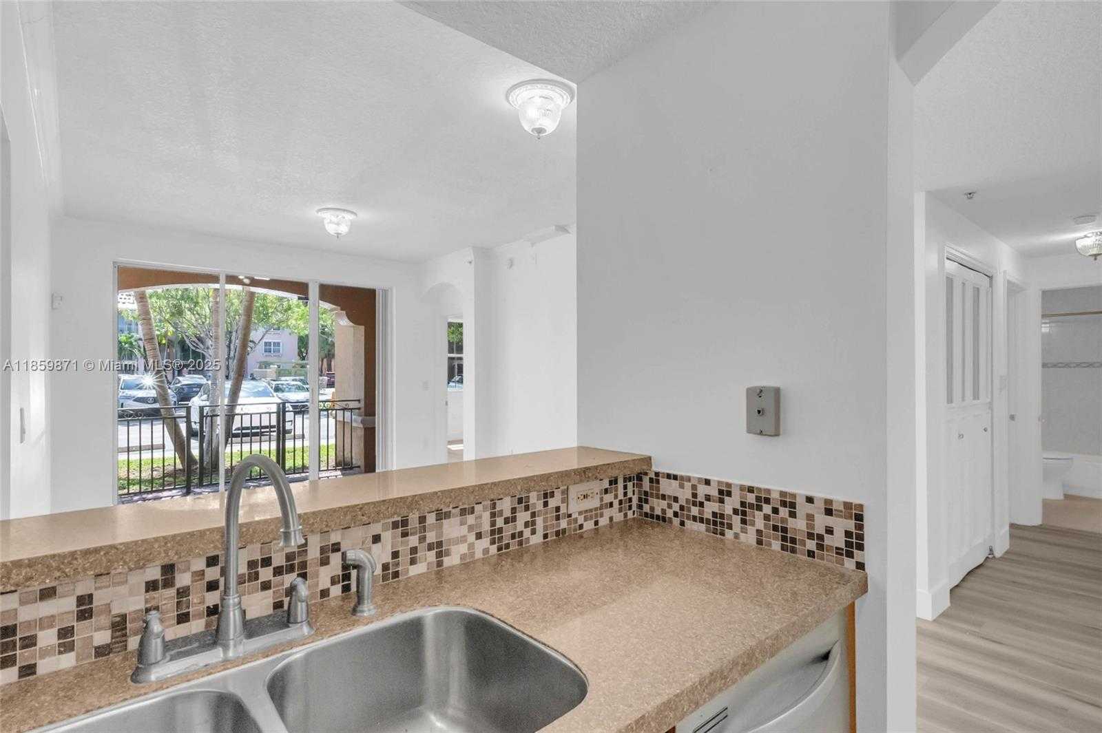 Small Image of 6670 NORTH WEST 114TH AVE #601, Doral Number 16