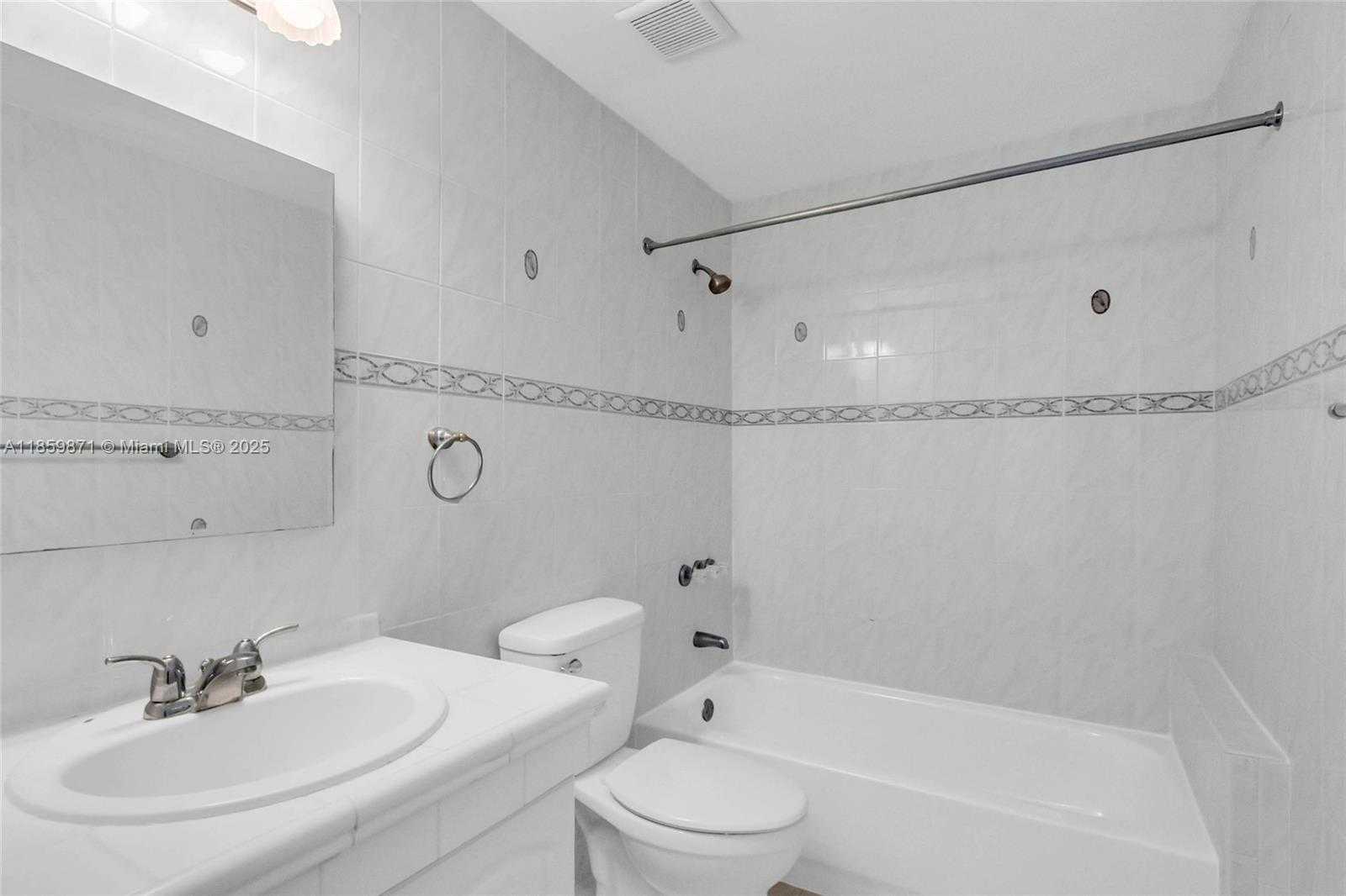 Small Image of 6670 NORTH WEST 114TH AVE #601, Doral Number 21