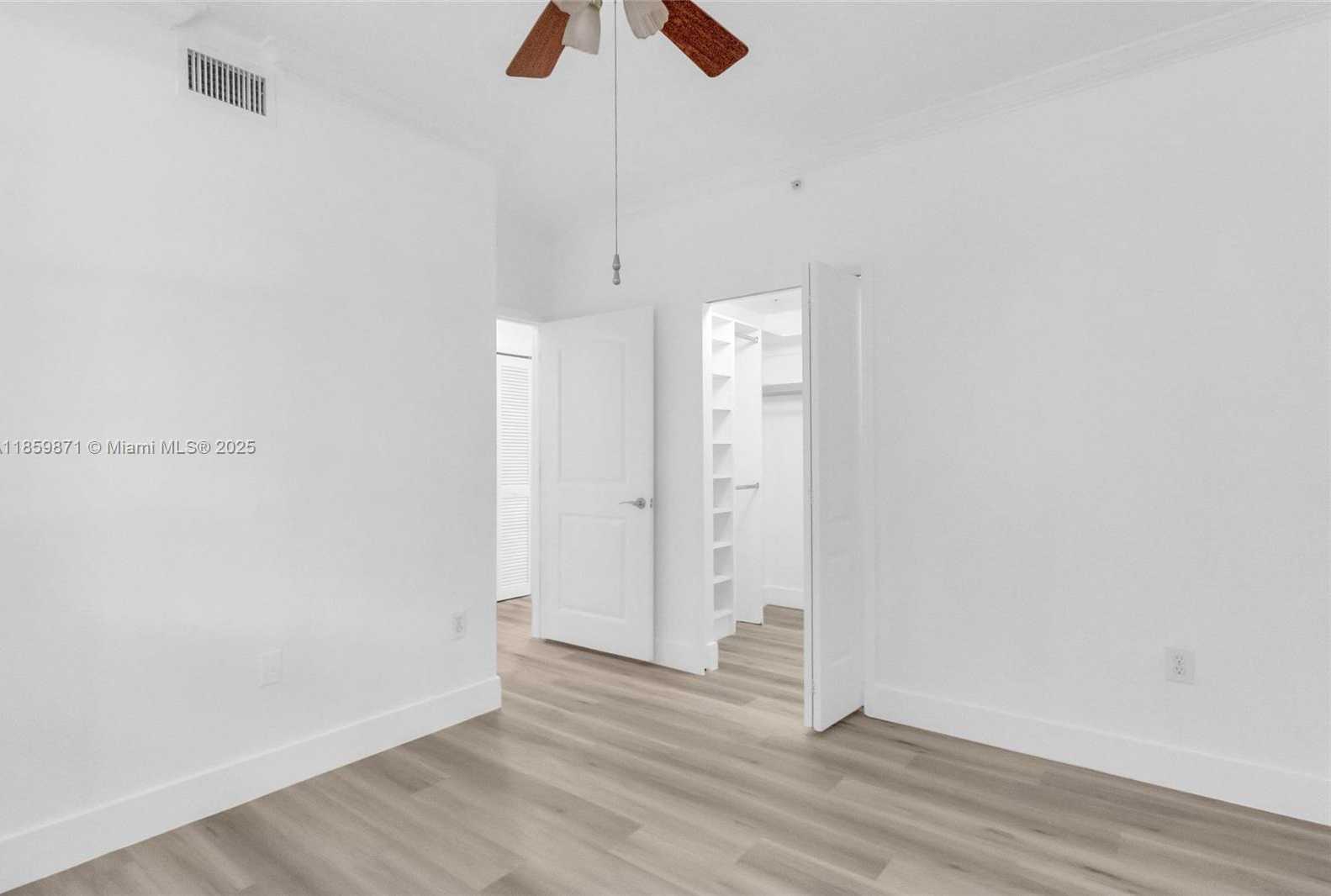 Small Image of 6670 NORTH WEST 114TH AVE #601, Doral Number 22