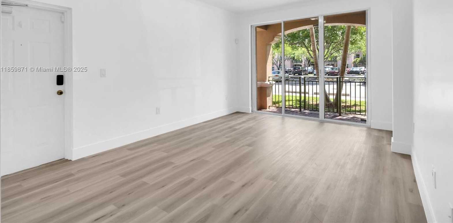 Small Image of 6670 NORTH WEST 114TH AVE #601, Doral Number 26