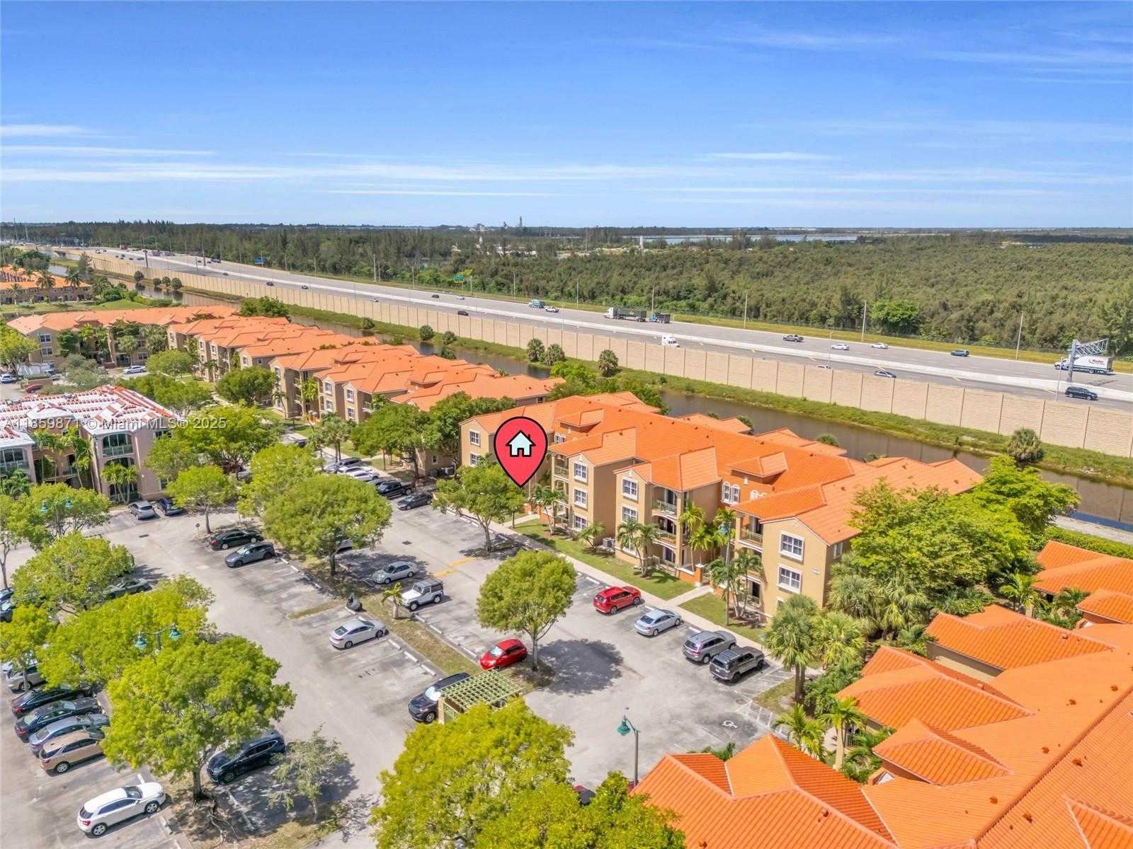 Small Image of 6670 NORTH WEST 114TH AVE #601, Doral Number 5
