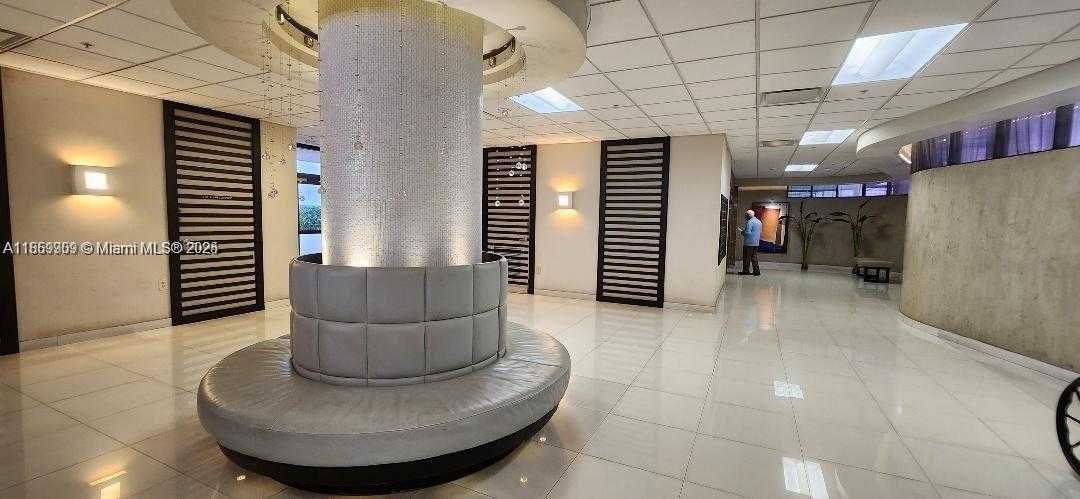 Small Image of 1621 COLLINS AVE #404, Miami Beach Number 24