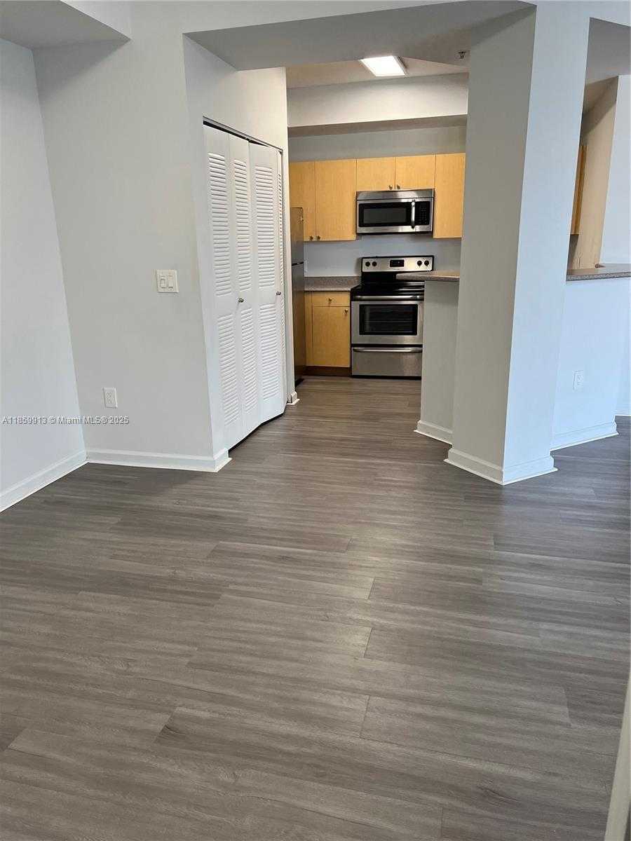 Small Image of 1919 VAN BUREN ST #818A, Hollywood Number 19