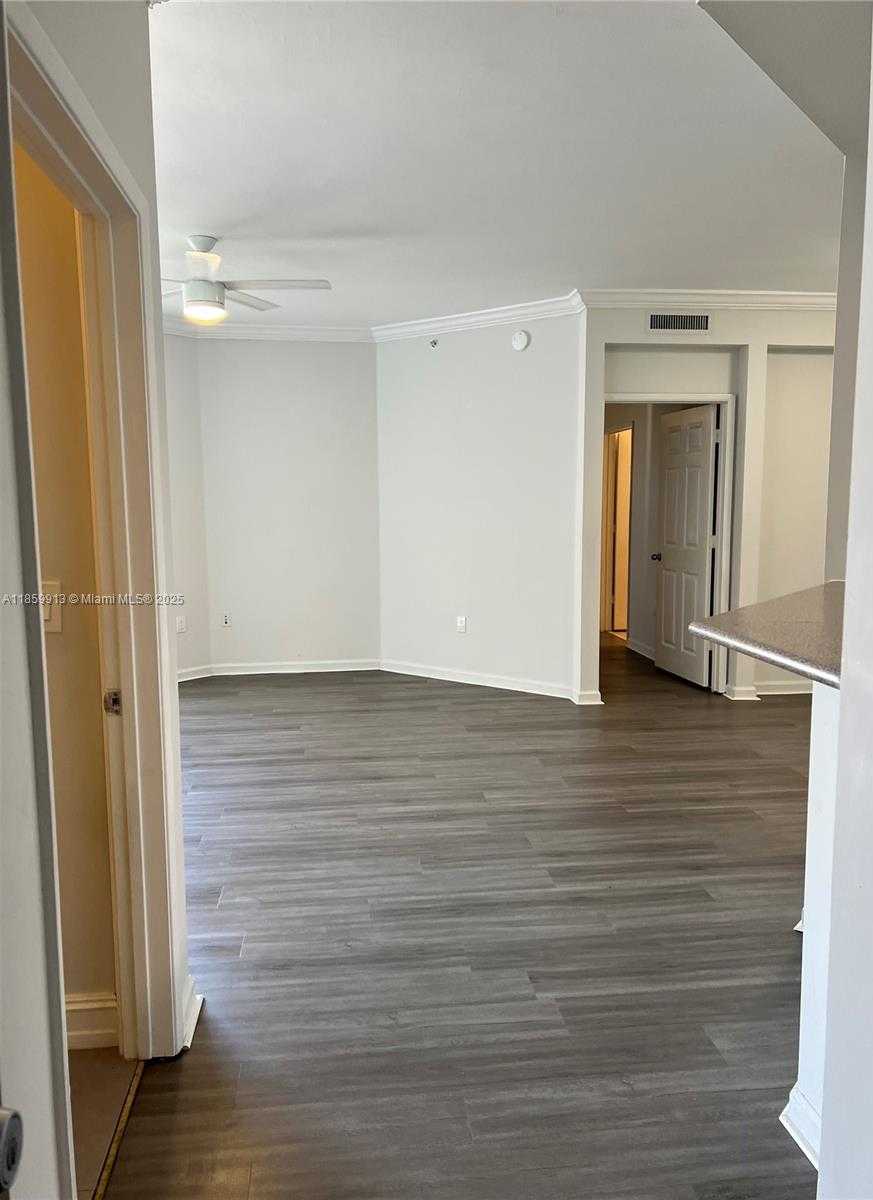 Small Image of 1919 VAN BUREN ST #818A, Hollywood Number 2
