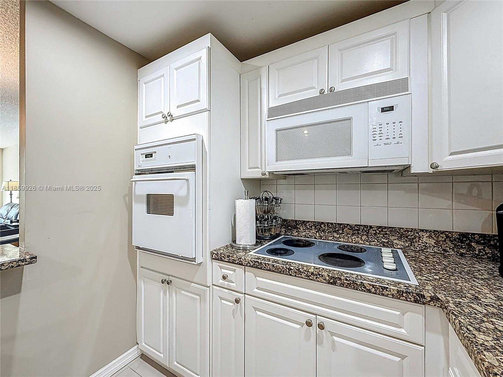 Small Image of 19380 COLLINS AVE #308, Sunny Isles Beach Number 5