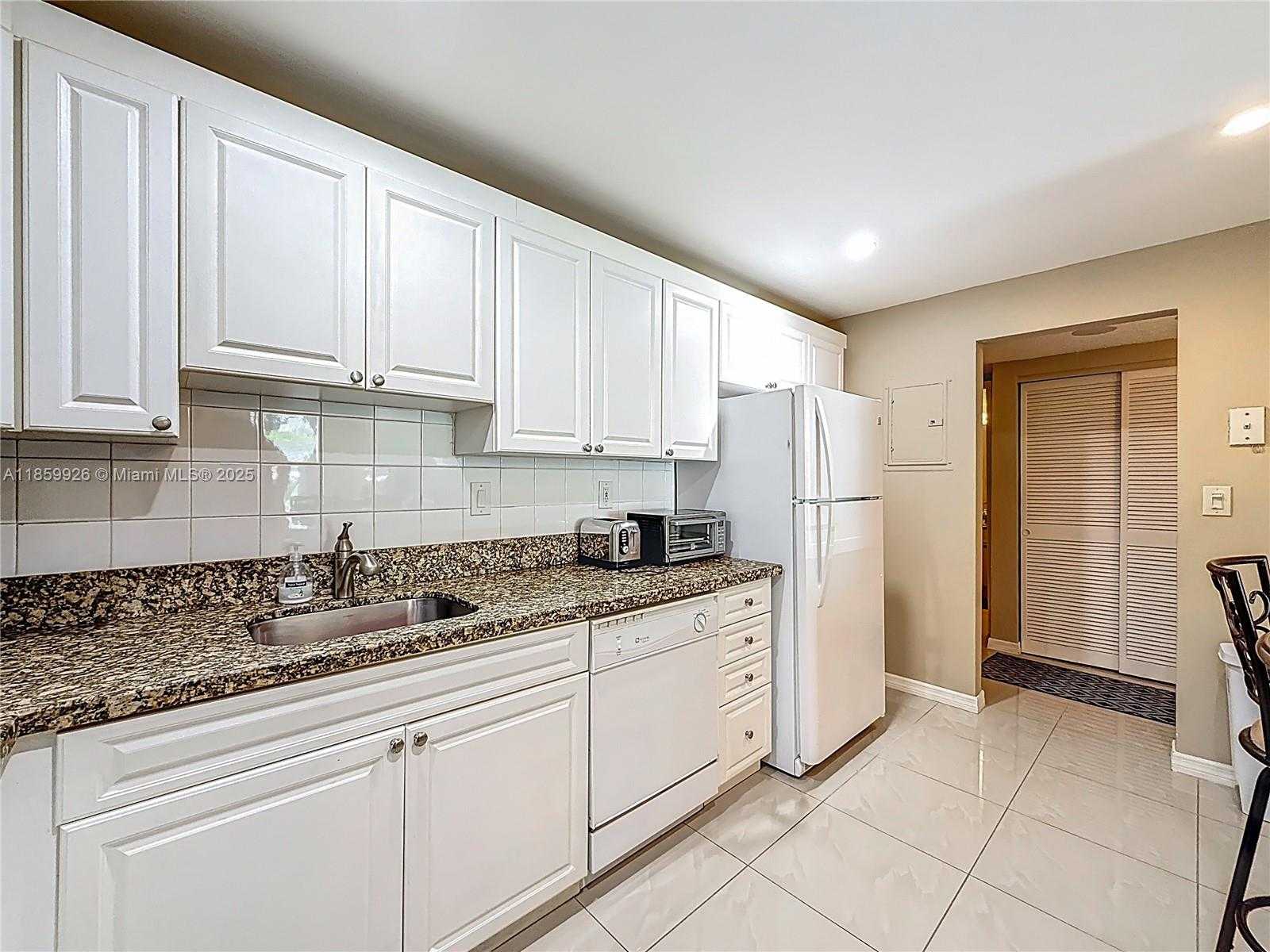 Small Image of 19380 COLLINS AVE #308, Sunny Isles Beach Number 7