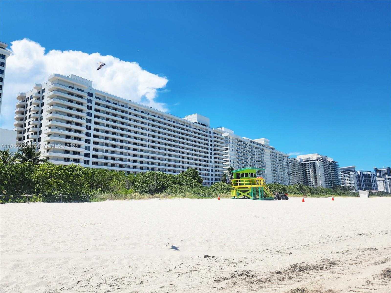 Small Image of 5555 COLLINS AVE #9S, Miami Beach Number 40