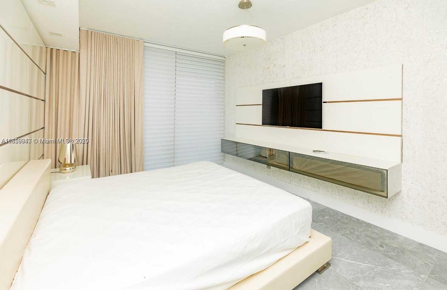 Small Image of 350 OCEAN DR #205N, Key Biscayne Number 16