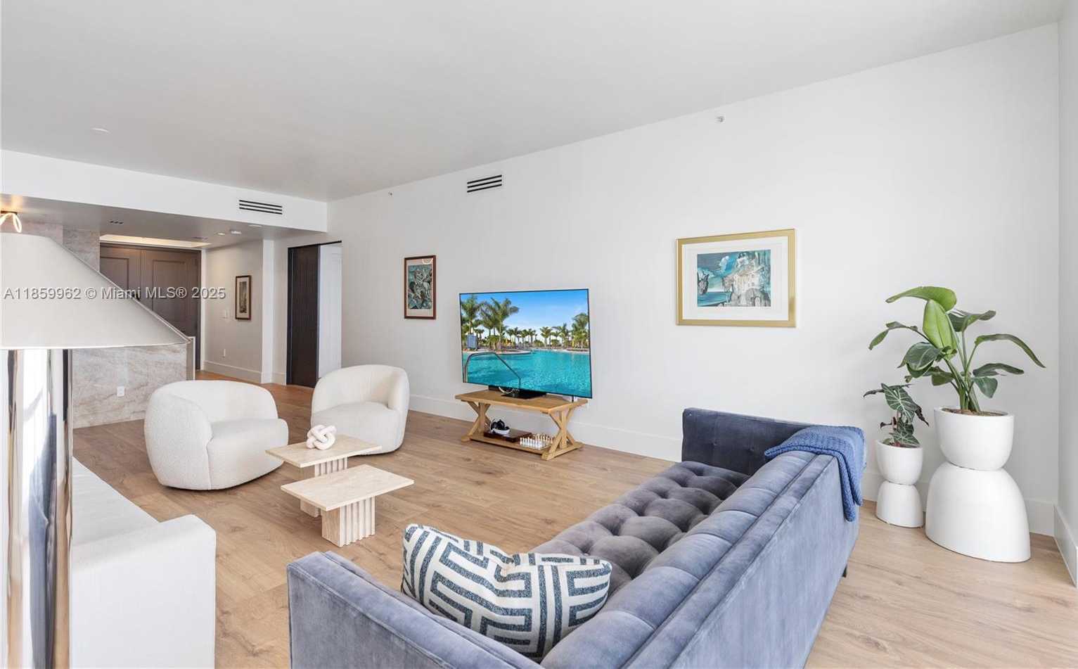 Small Image of 1425 BRICKELL AVE #41A, Miami Number 15