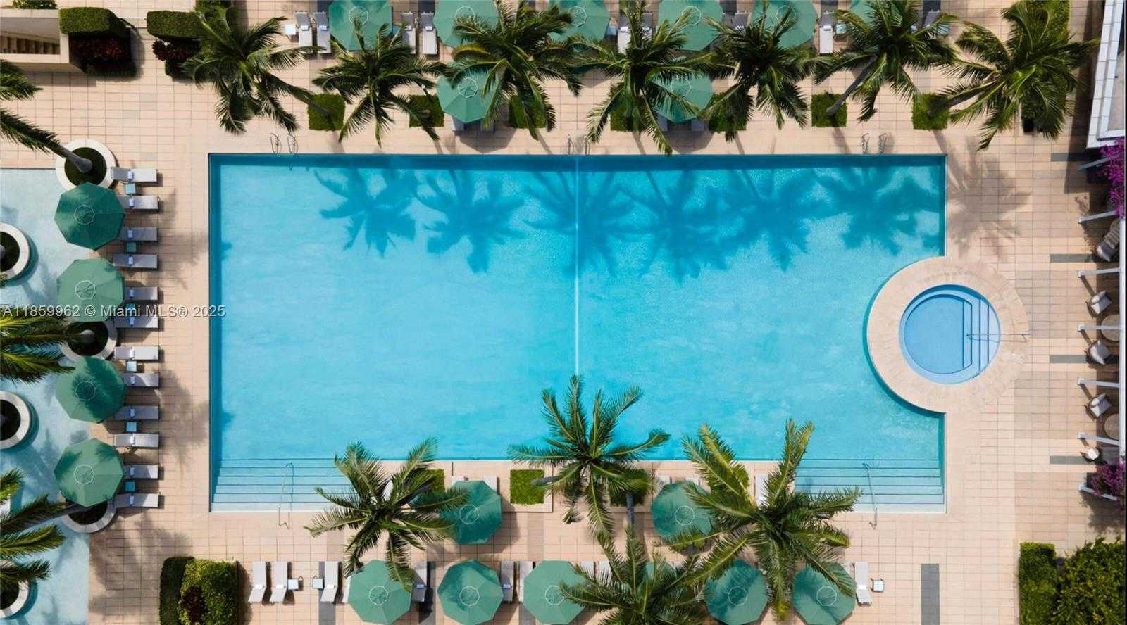 Small Image of 1425 BRICKELL AVE #41A, Miami Number 46