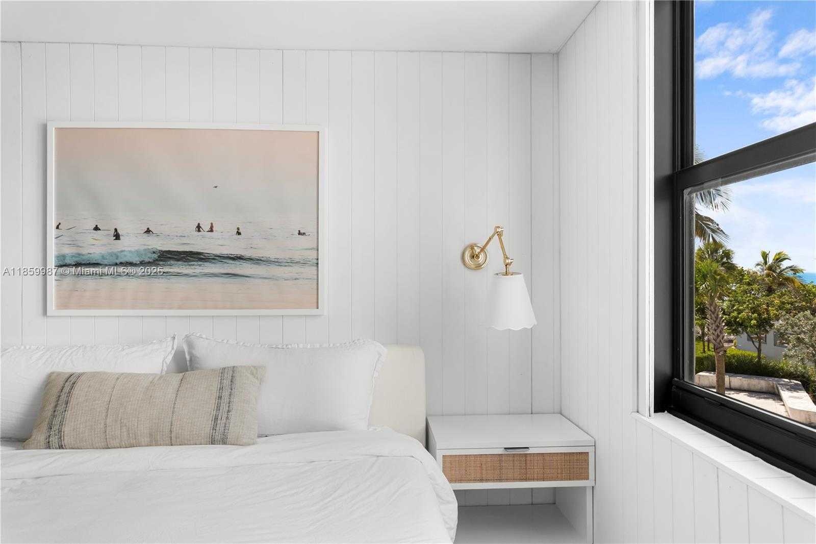 Small Image of 4301 COLLINS AVE #207, Miami Beach Number 18