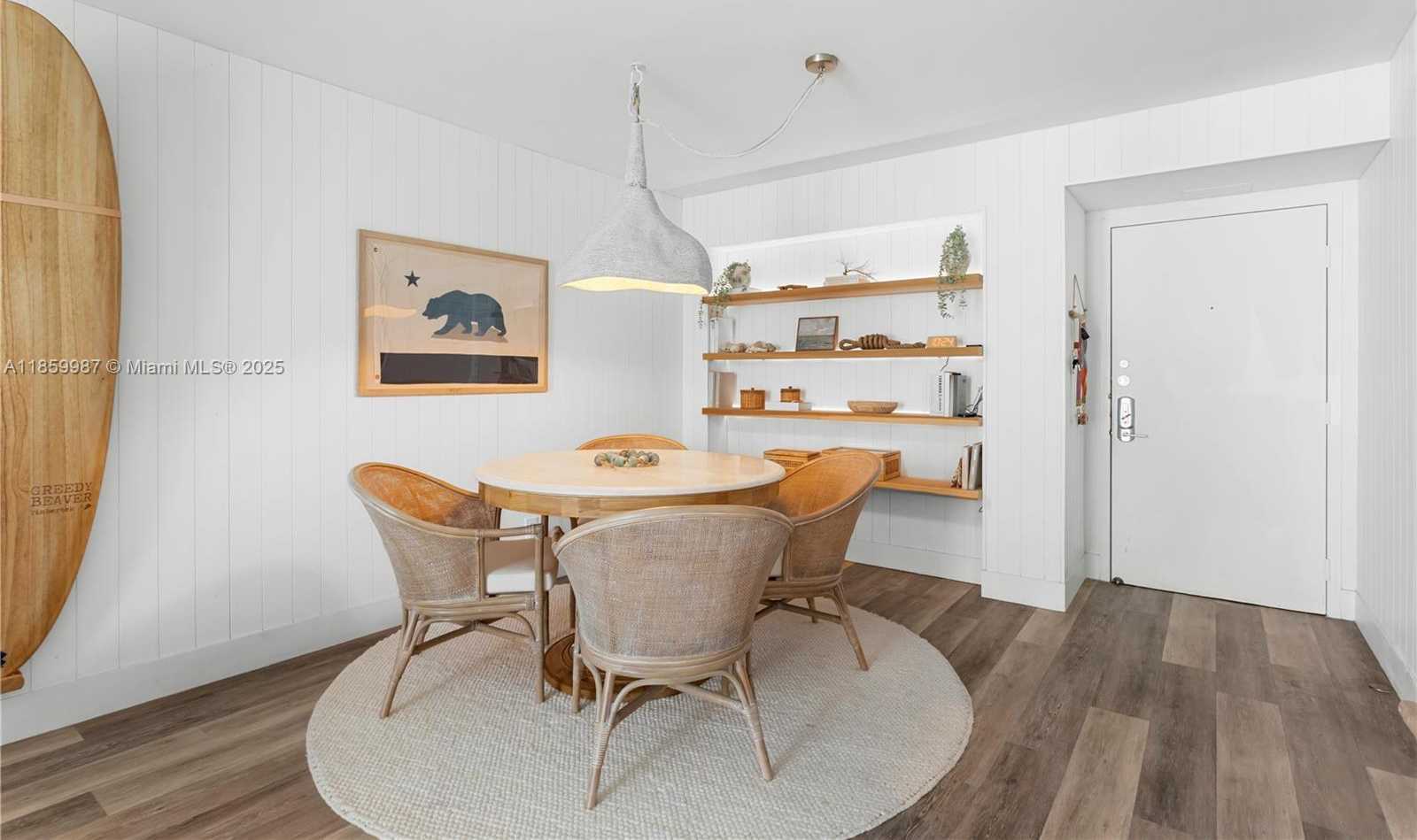 Small Image of 4301 COLLINS AVE #207, Miami Beach Number 7