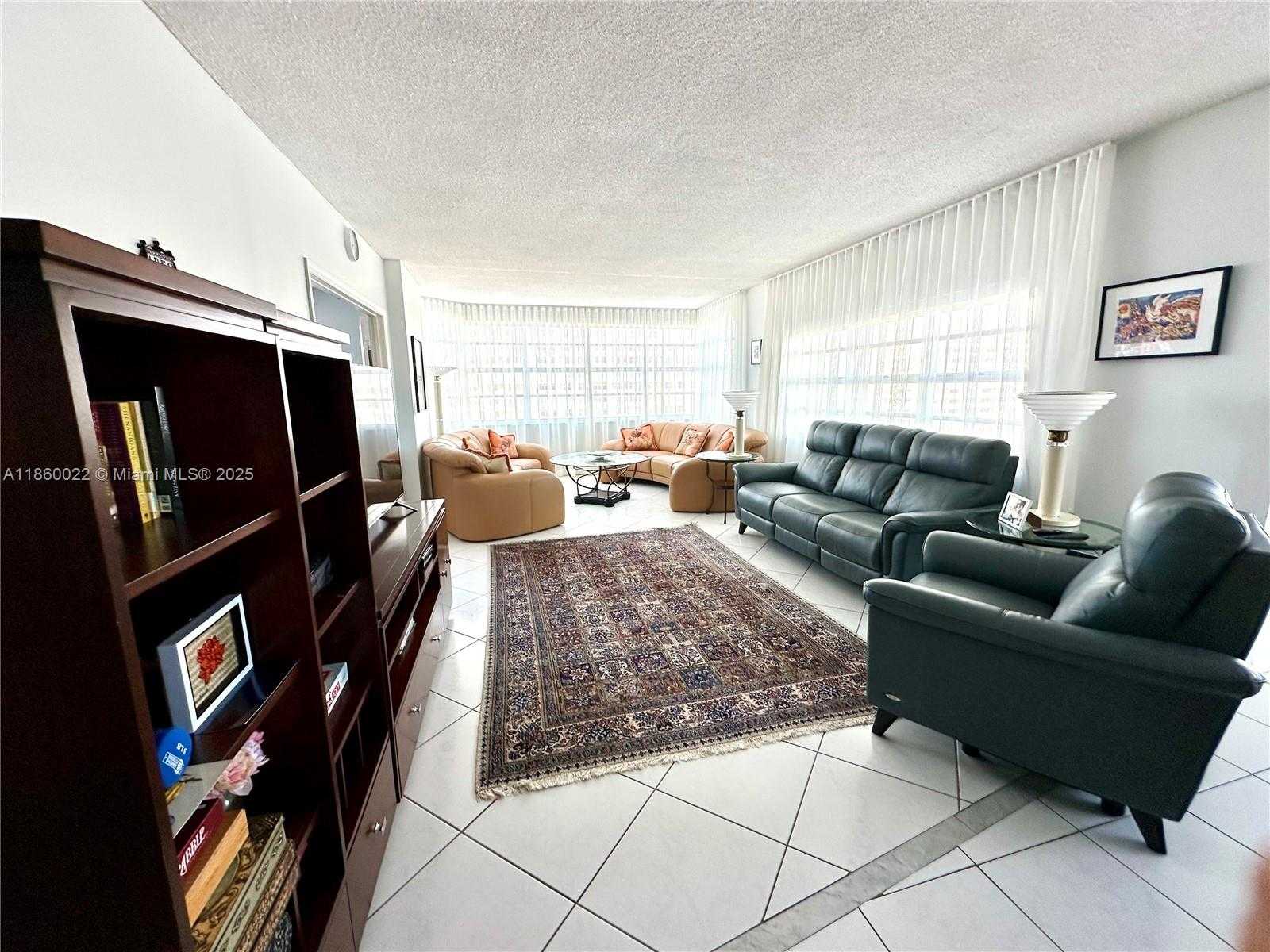 Small Image of 1950 SOUTH OCEAN DR #7E, Hallandale Beach Number 19