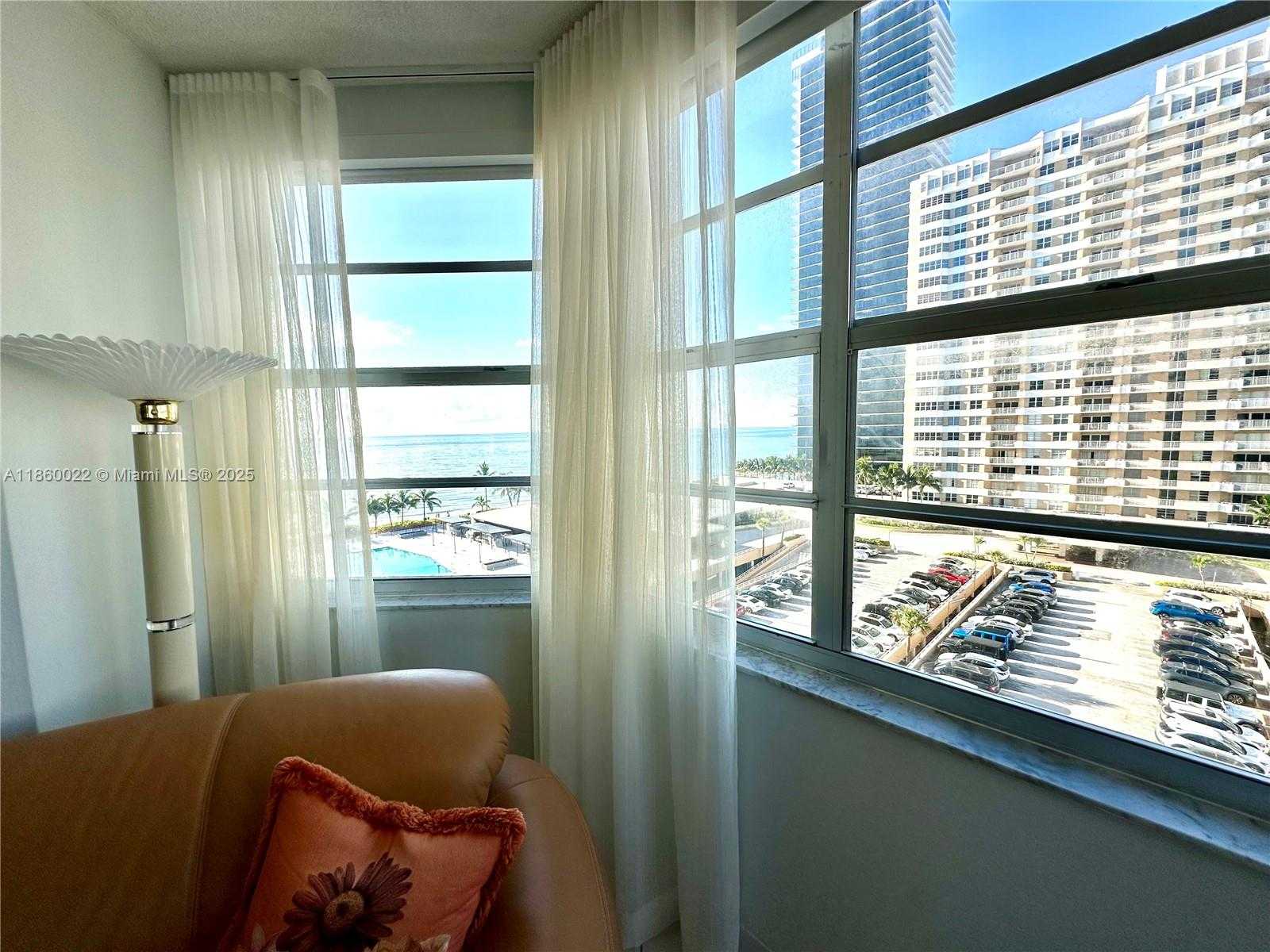 Small Image of 1950 SOUTH OCEAN DR #7E, Hallandale Beach Number 32