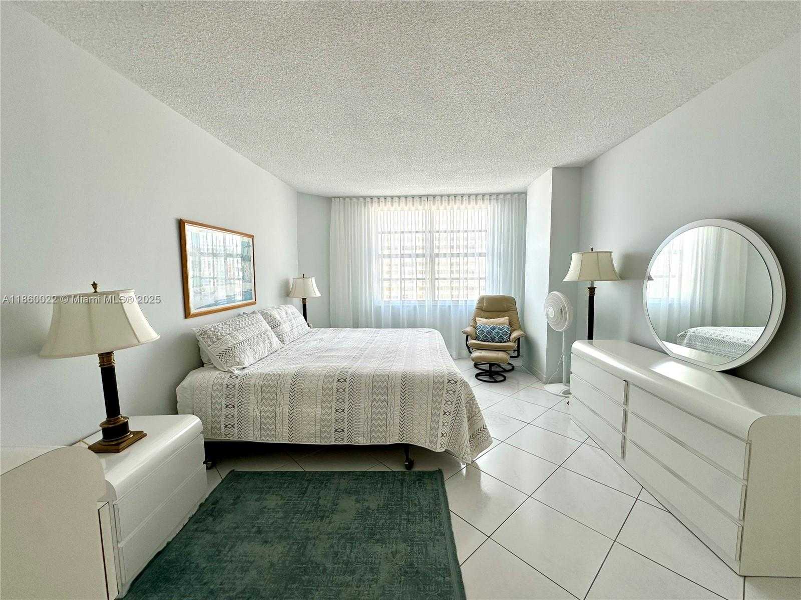 Small Image of 1950 SOUTH OCEAN DR #7E, Hallandale Beach Number 39