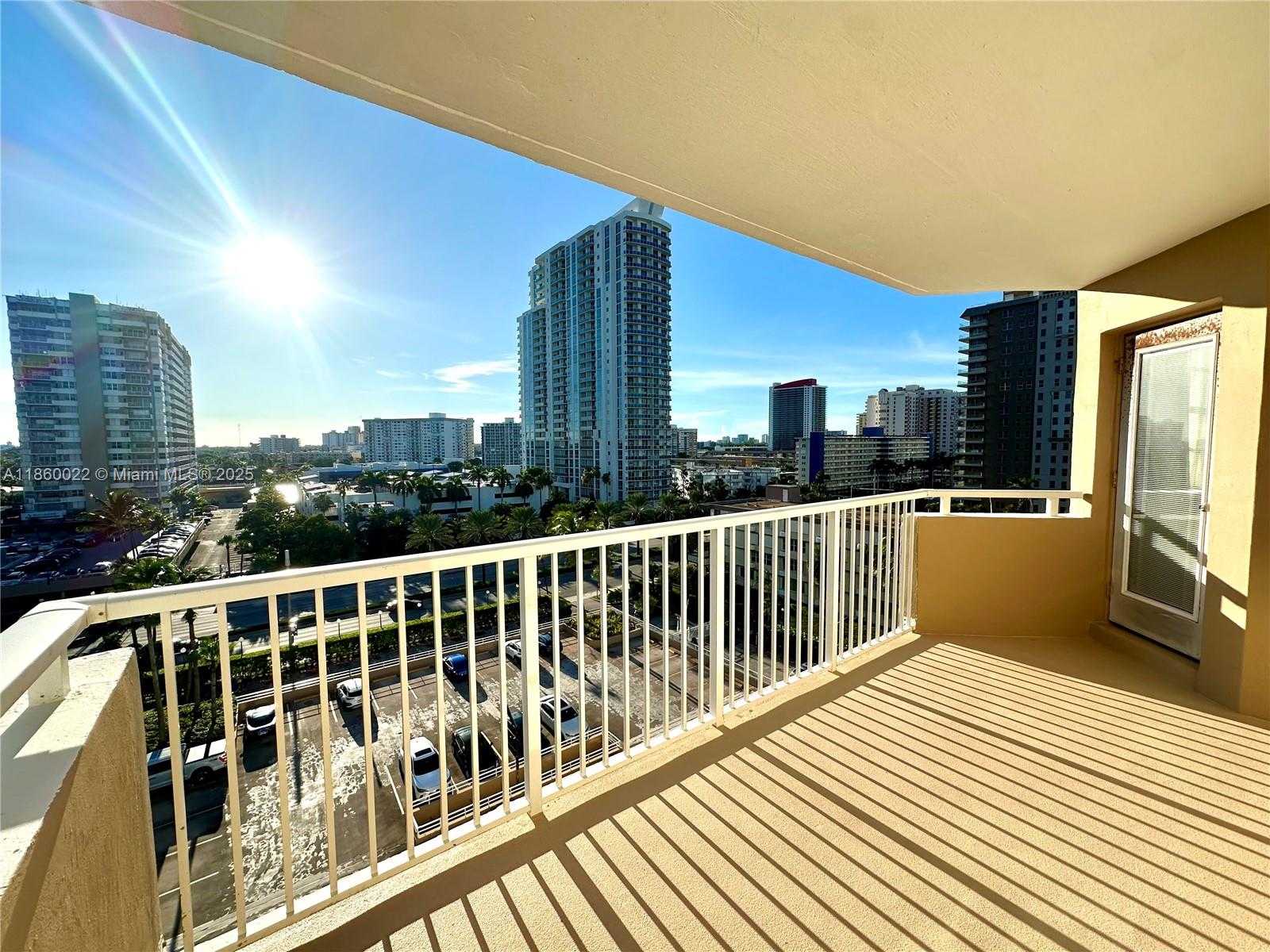 Small Image of 1950 SOUTH OCEAN DR #7E, Hallandale Beach Number 50