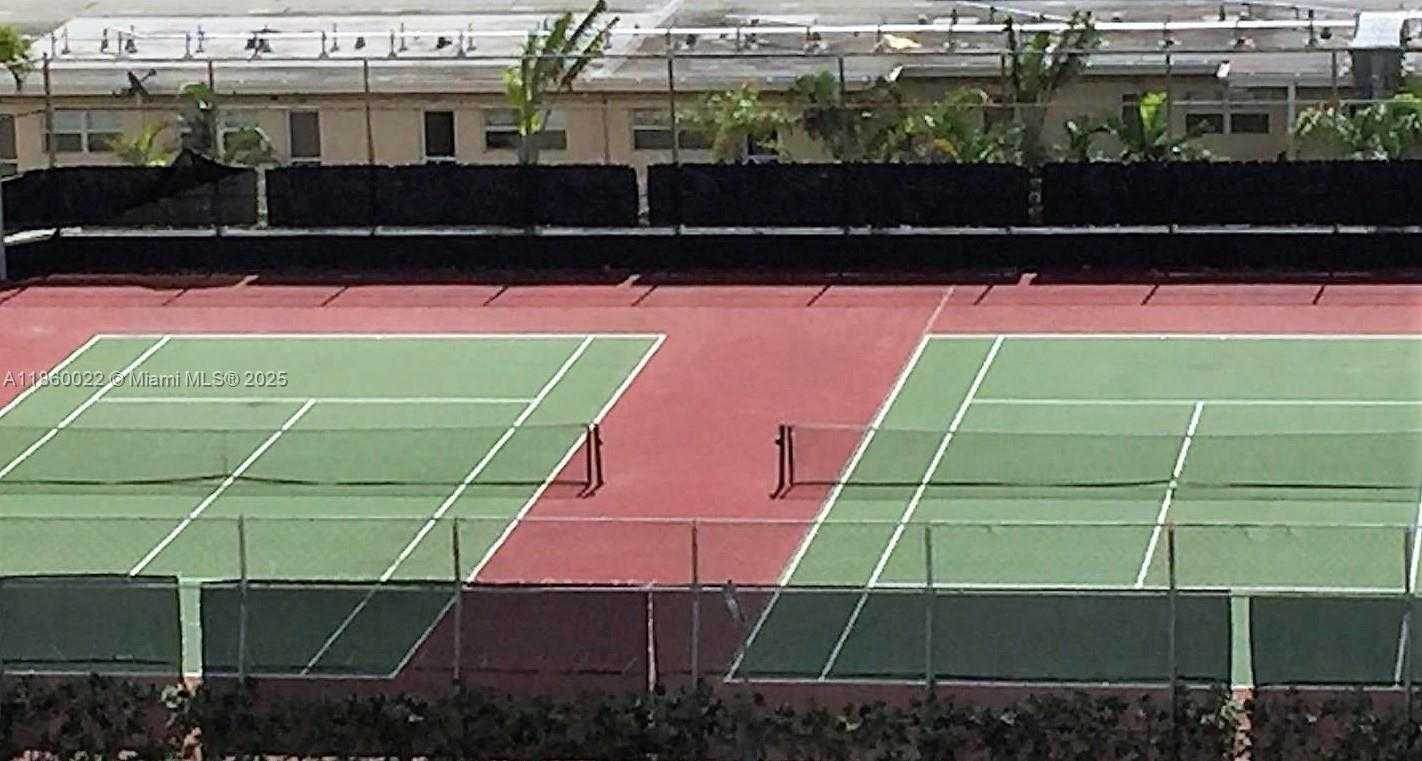Small Image of 1950 SOUTH OCEAN DR #7E, Hallandale Beach Number 69