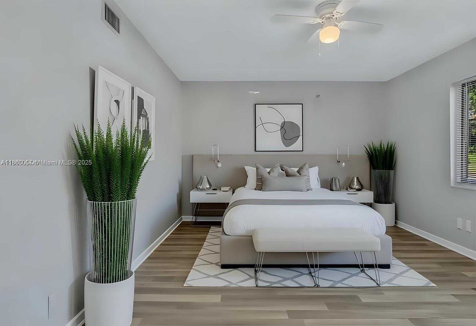 Small Image of 94 PLEASANT HILL LN, Tamarac Number 14