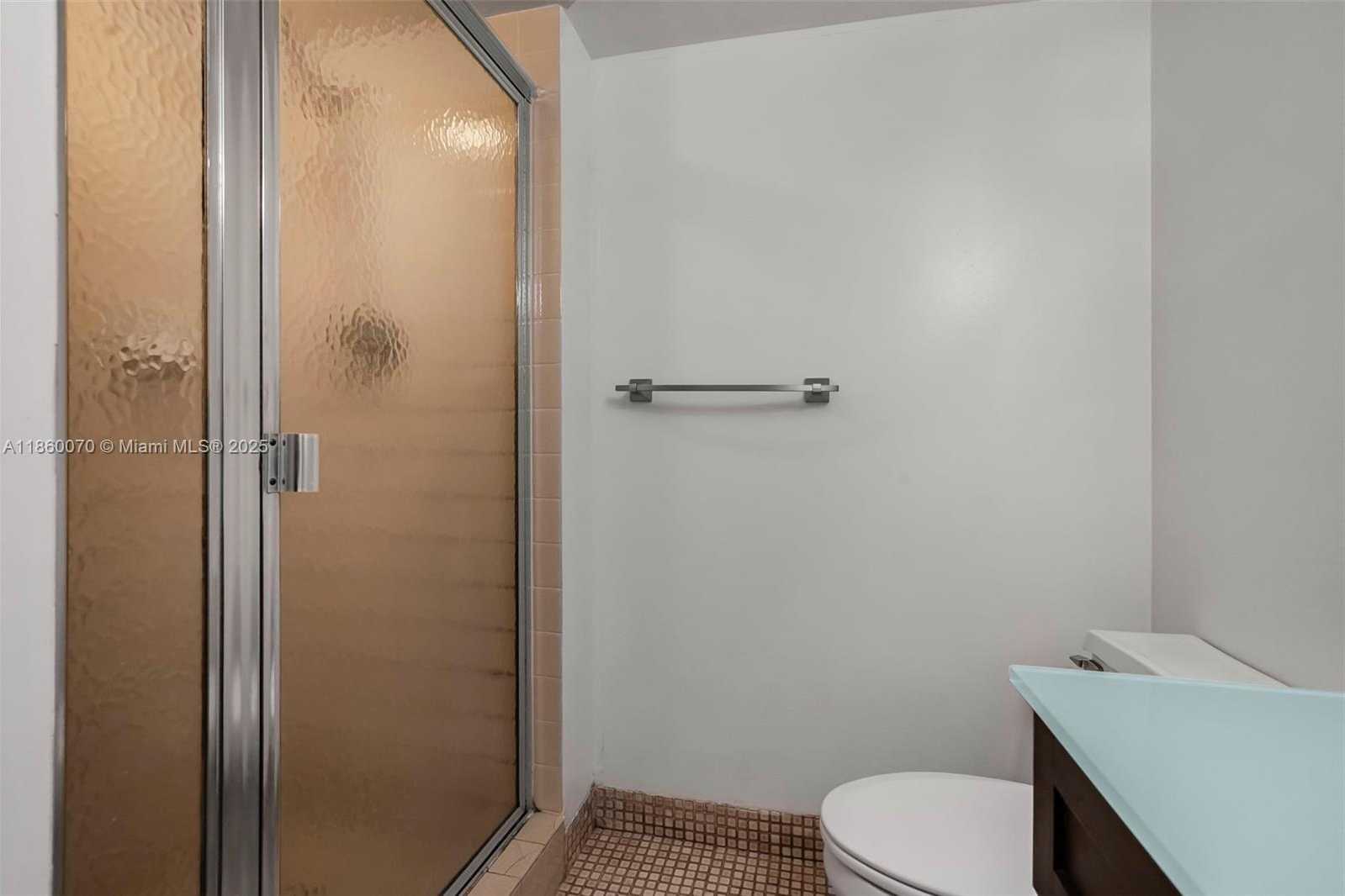 Small Image of 2401 COLLINS AVE #1808, Miami Beach Number 35