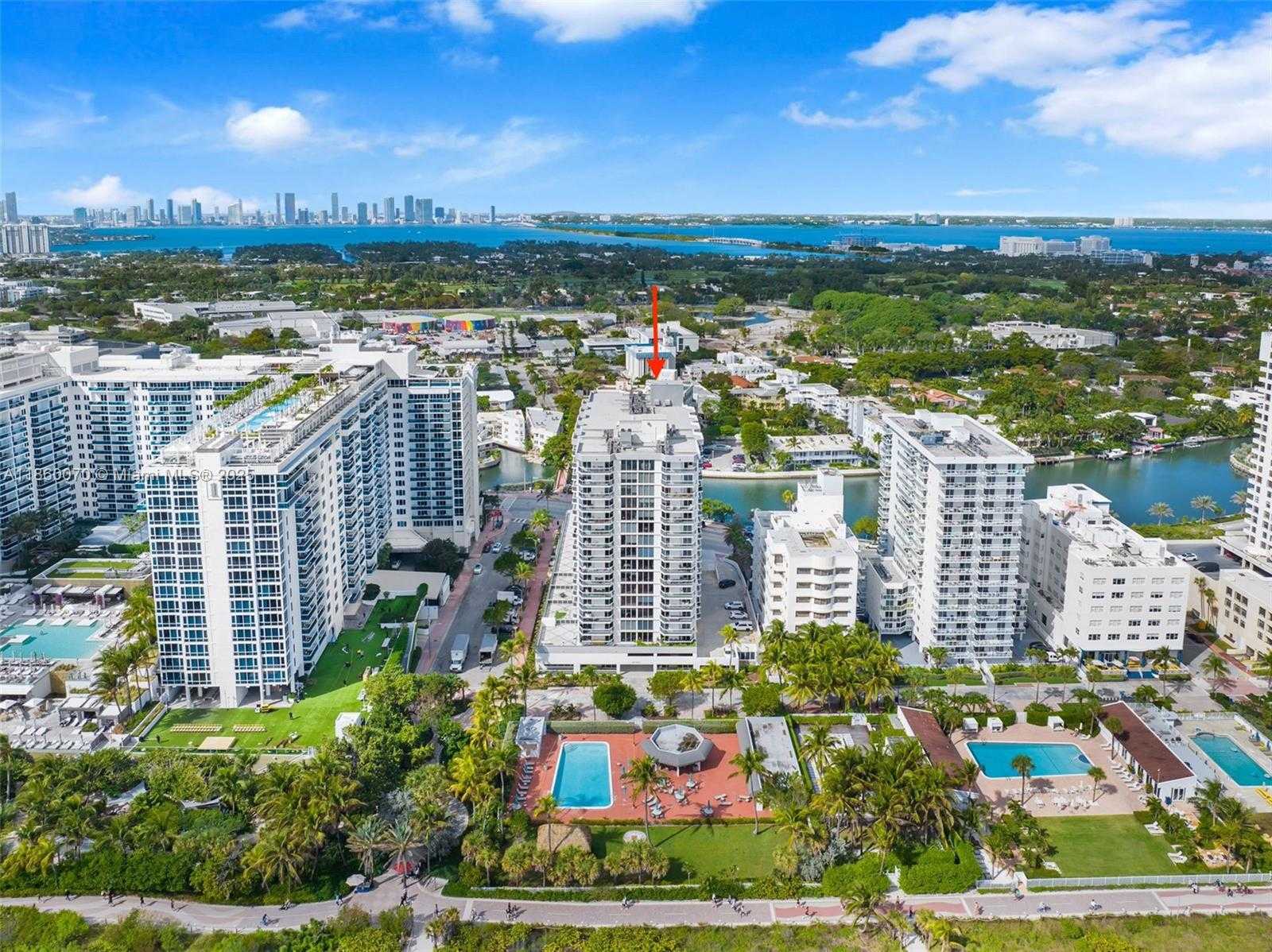 Small Image of 2401 COLLINS AVE #1808, Miami Beach Number 53