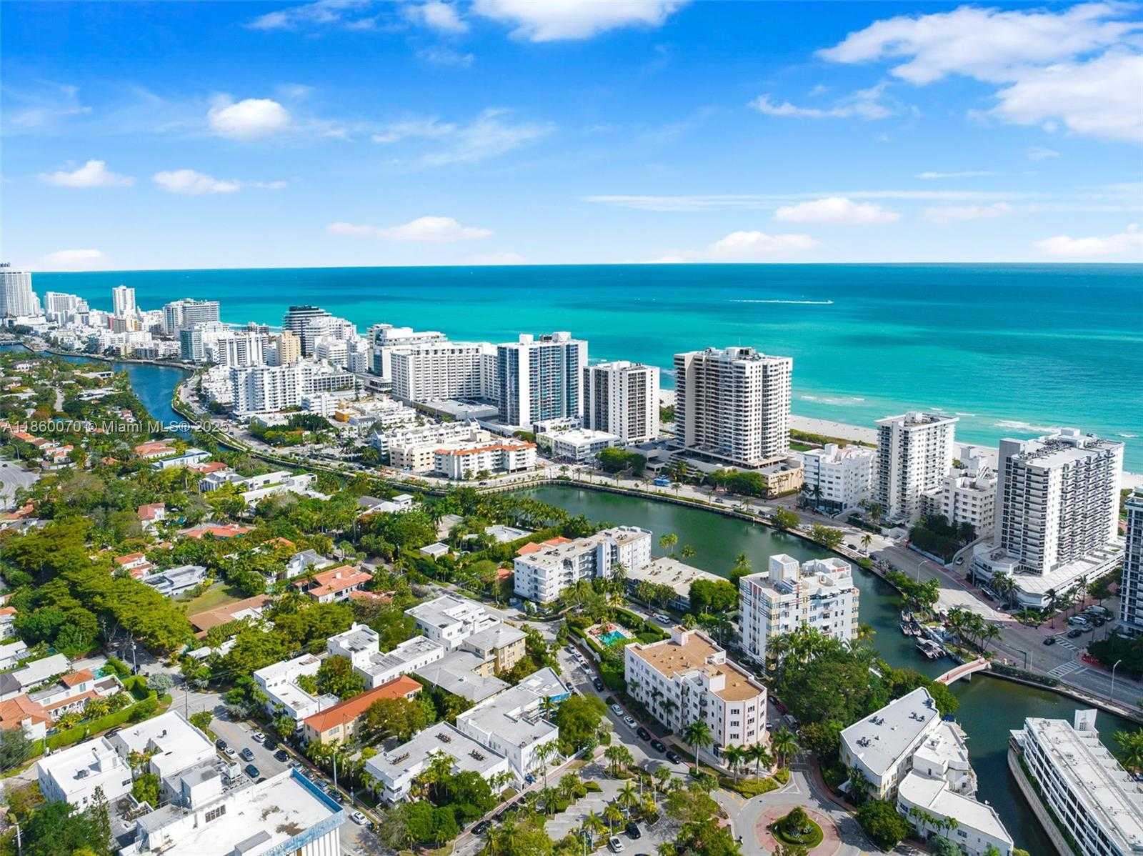 Small Image of 2401 COLLINS AVE #1808, Miami Beach Number 60