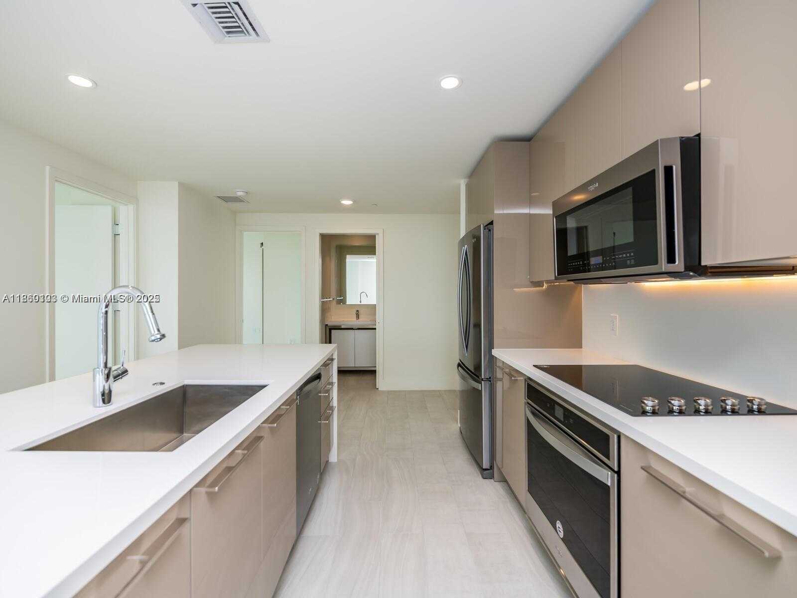 Small Image of 2000 METROPICA WAY #2509, Sunrise Number 10