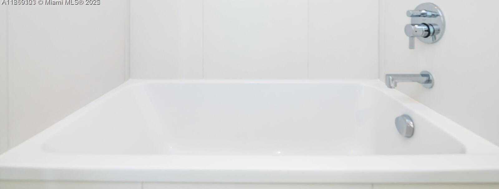 Small Image of 2000 METROPICA WAY #2509, Sunrise Number 36