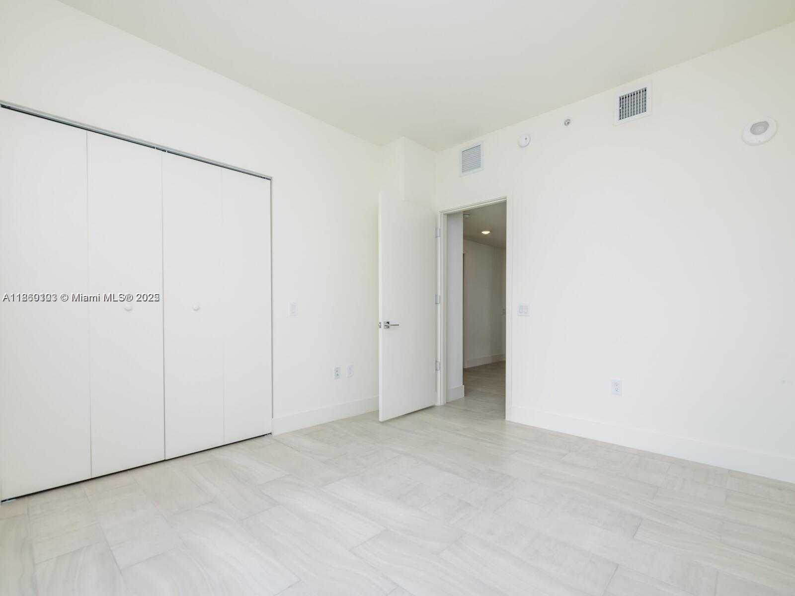Small Image of 2000 METROPICA WAY #2509, Sunrise Number 38
