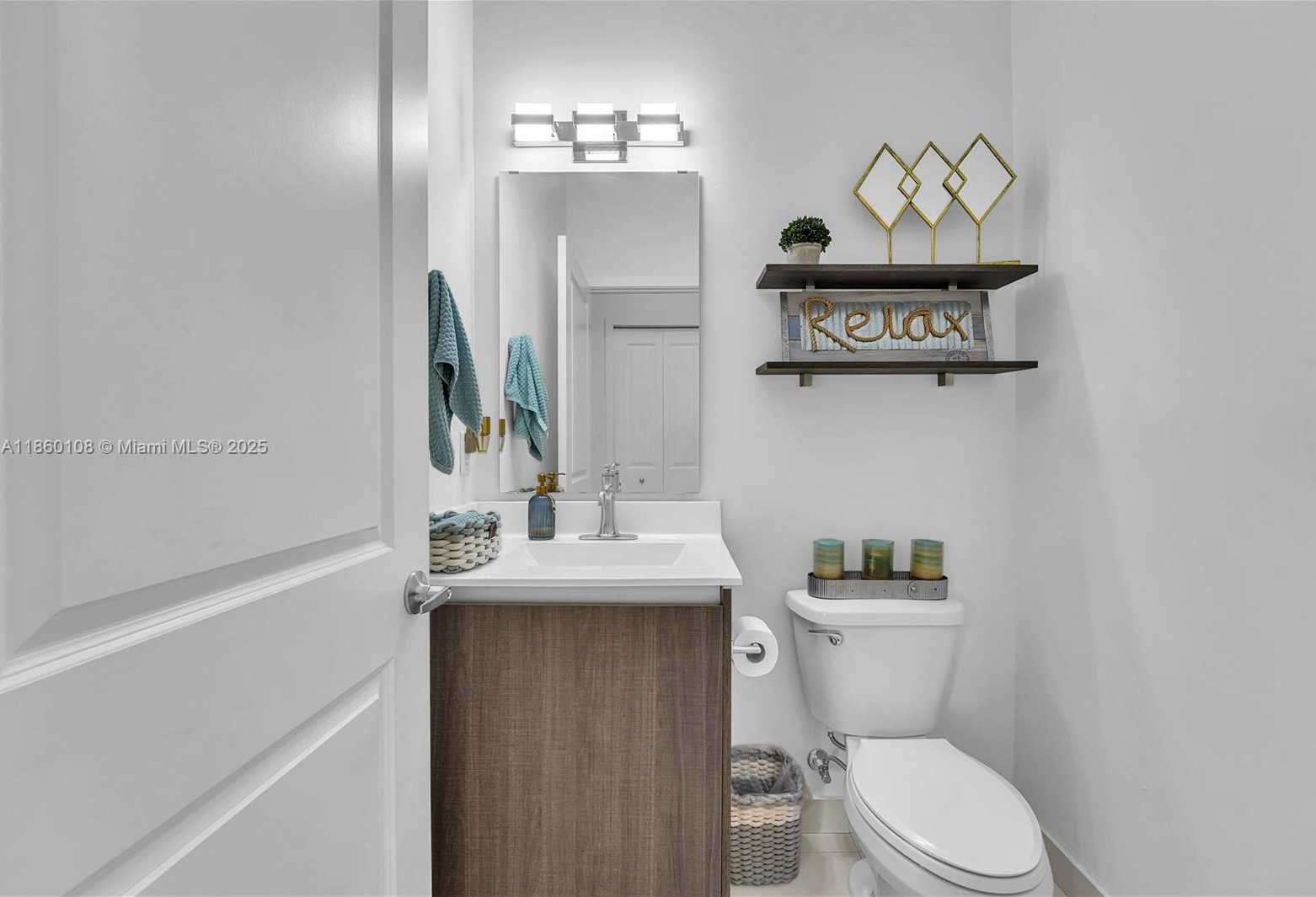Small Image of 487 SOUTH WEST 91ST AVE, Miami Number 13