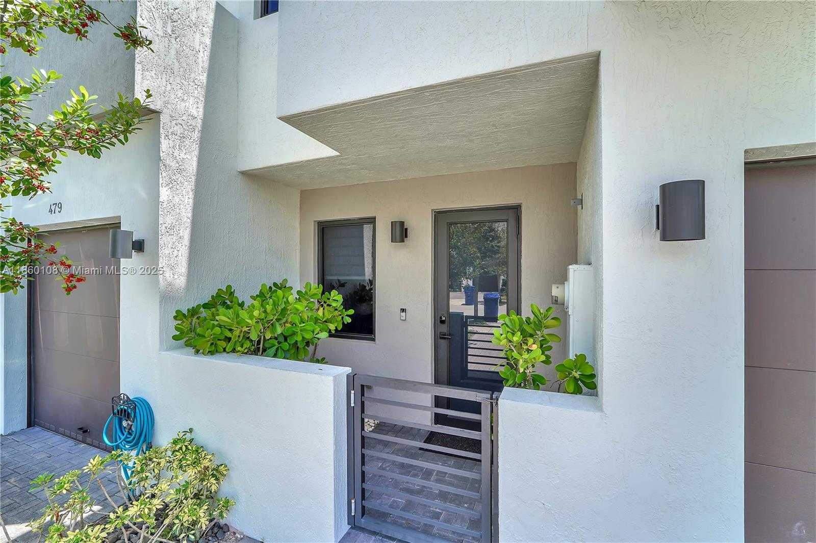 Small Image of 487 SOUTH WEST 91ST AVE, Miami Number 2