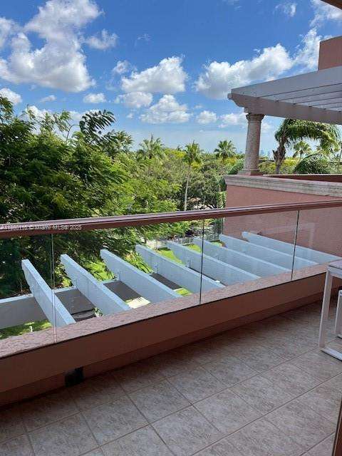 Small Image of 10 EDGEWATER DR #4H, Coral Gables Number 14
