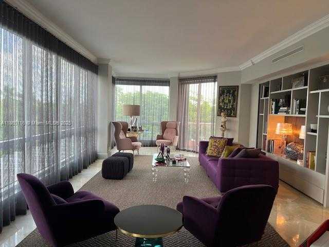 Small Image of 10 EDGEWATER DR #4H, Coral Gables Number 8