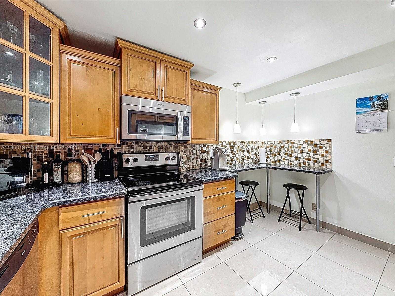 Small Image of 16475 GOLF CLUB RD #202, Weston Number 12