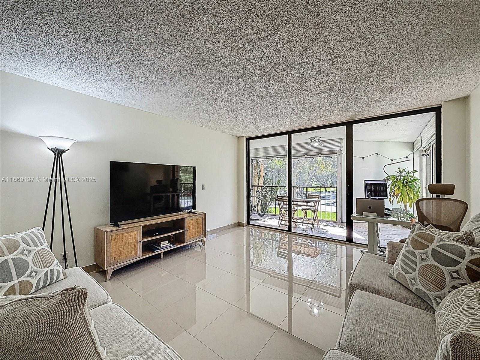 Small Image of 16475 GOLF CLUB RD #202, Weston Number 2