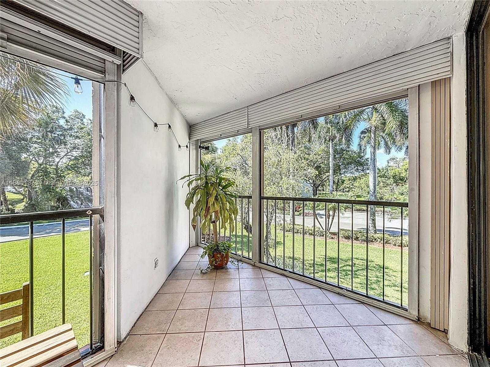 Small Image of 16475 GOLF CLUB RD #202, Weston Number 29