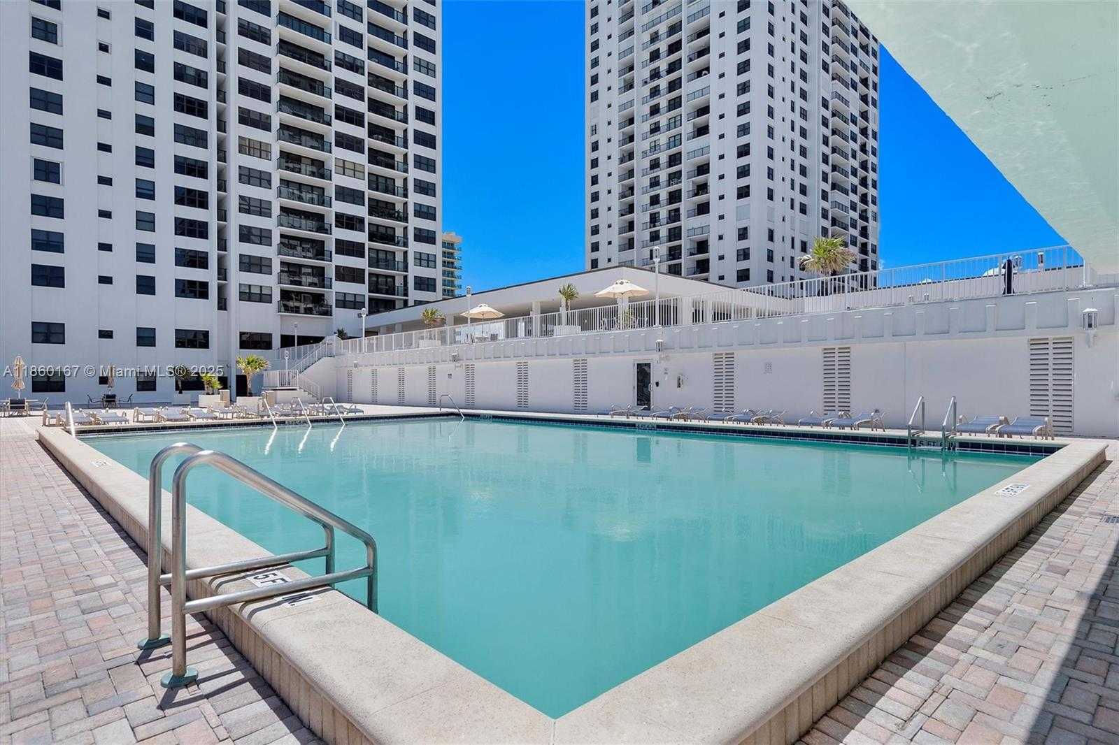 Small Image of 2201 SOUTH OCEAN DR #1705, Hollywood Number 24