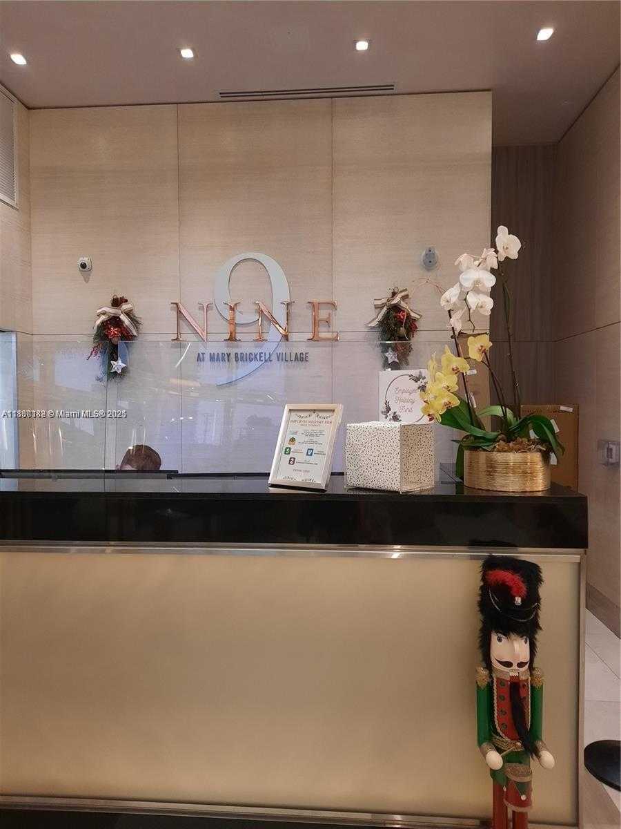 Small Image of 999 SOUTH WEST 1ST AVE #2705, Miami Number 24