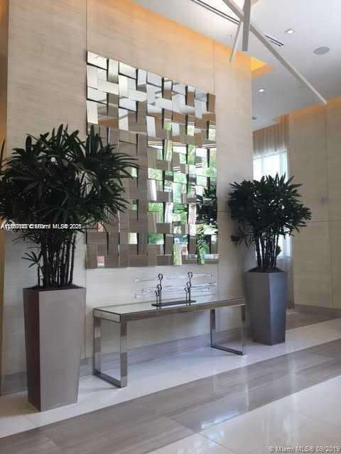 Small Image of 999 SOUTH WEST 1ST AVE #2705, Miami Number 8