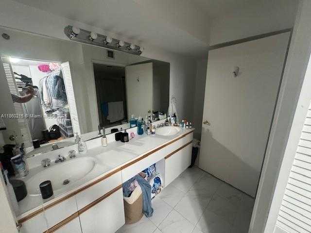 Small Image of 3400 NORTH EAST 192ND ST #811, Aventura Number 19