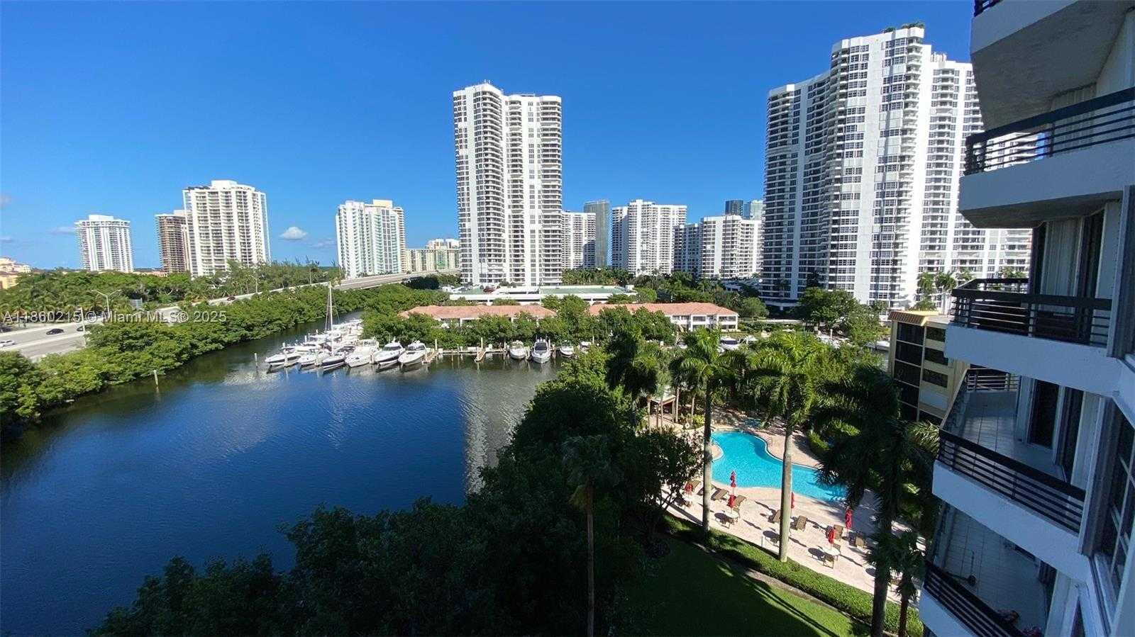 Small Image of 3400 NORTH EAST 192ND ST #811, Aventura Number 4