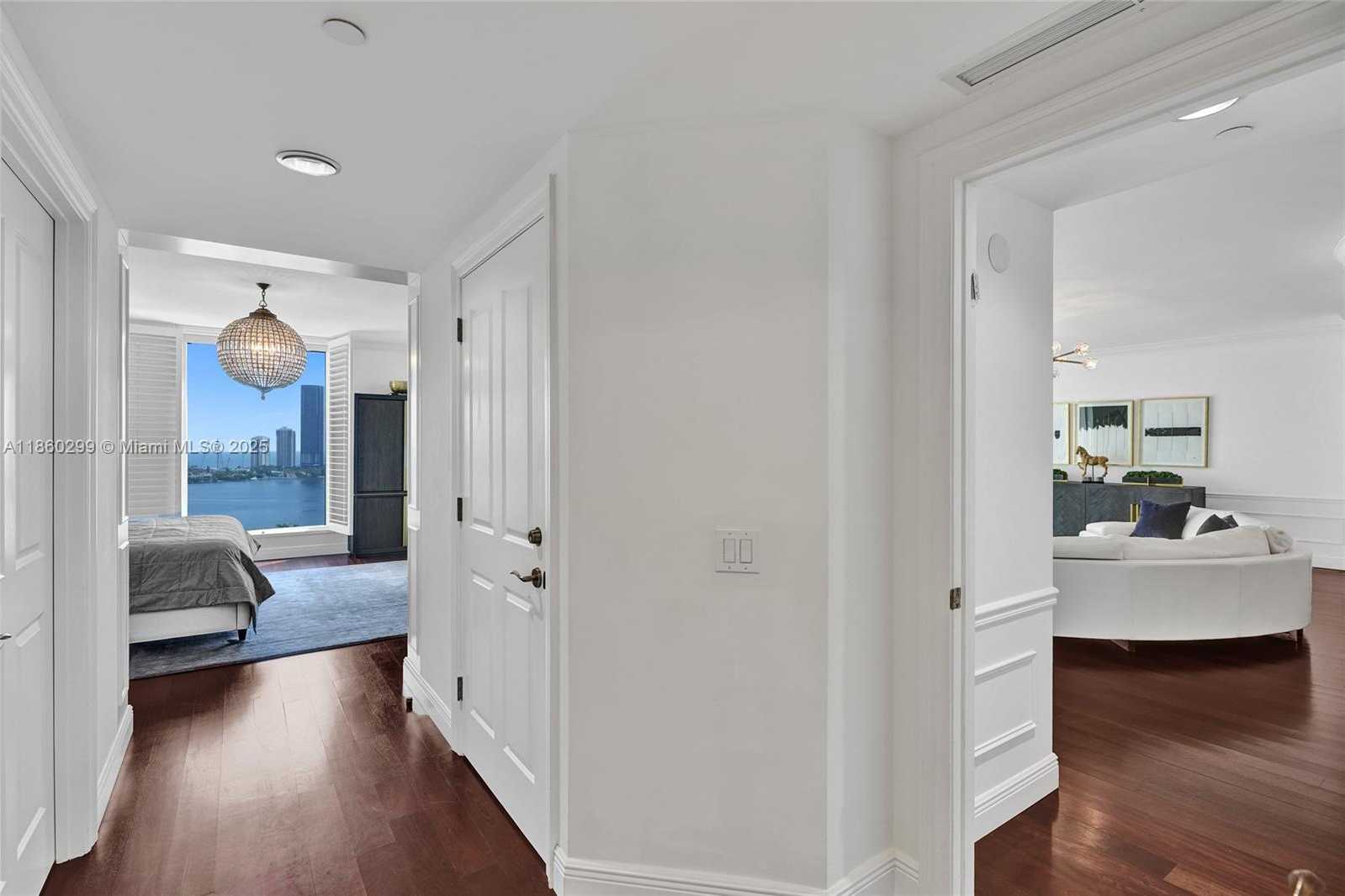 Small Image of 6000 ISLAND BLVD #1802, Aventura Number 11