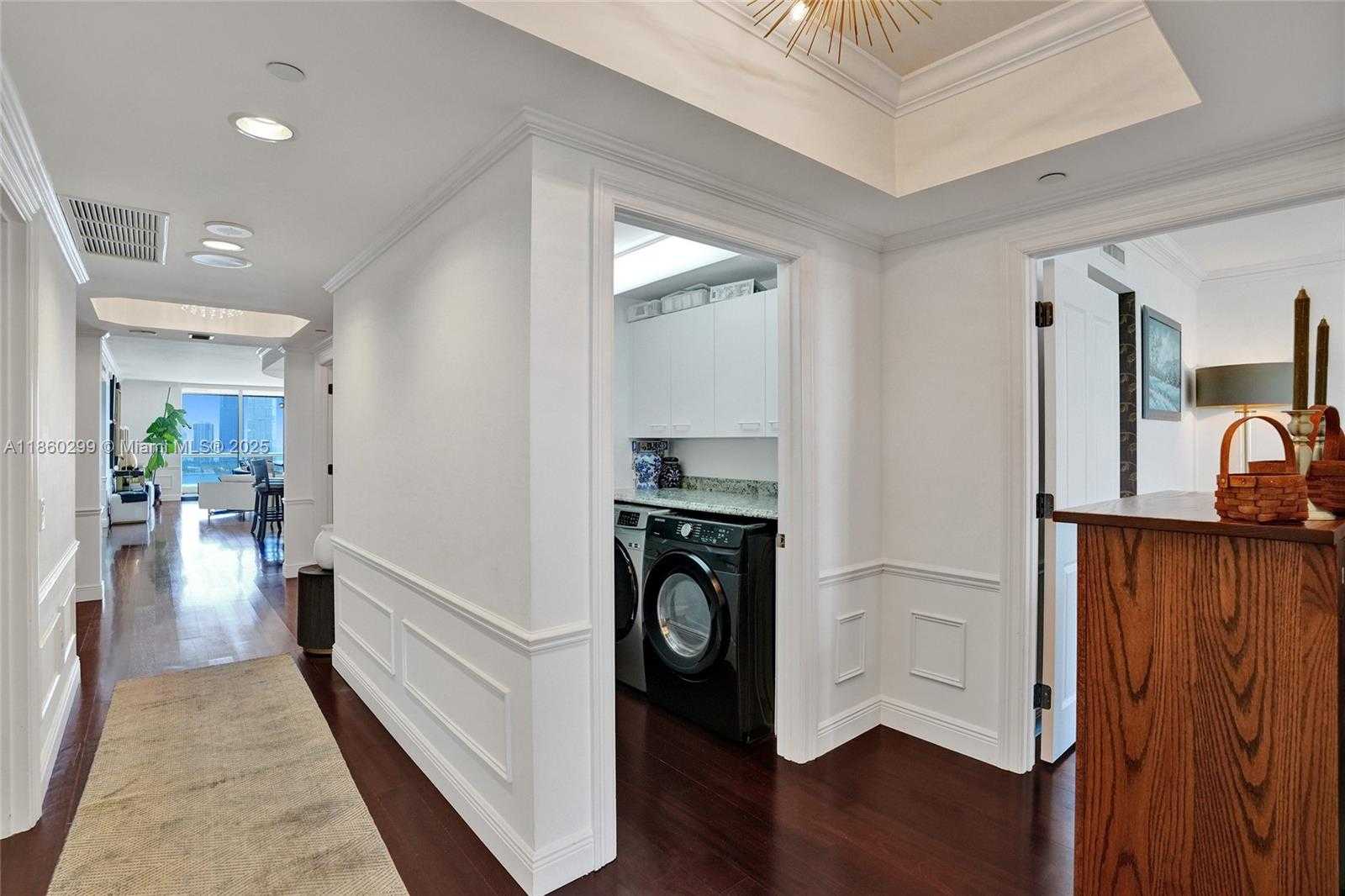 Small Image of 6000 ISLAND BLVD #1802, Aventura Number 24