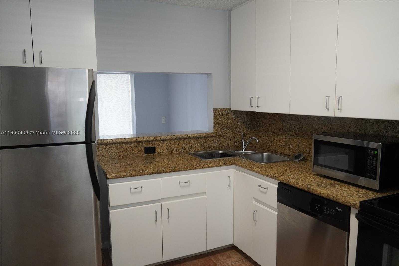Small Image of 1514 SPRINGSIDE DR, Weston Number 5