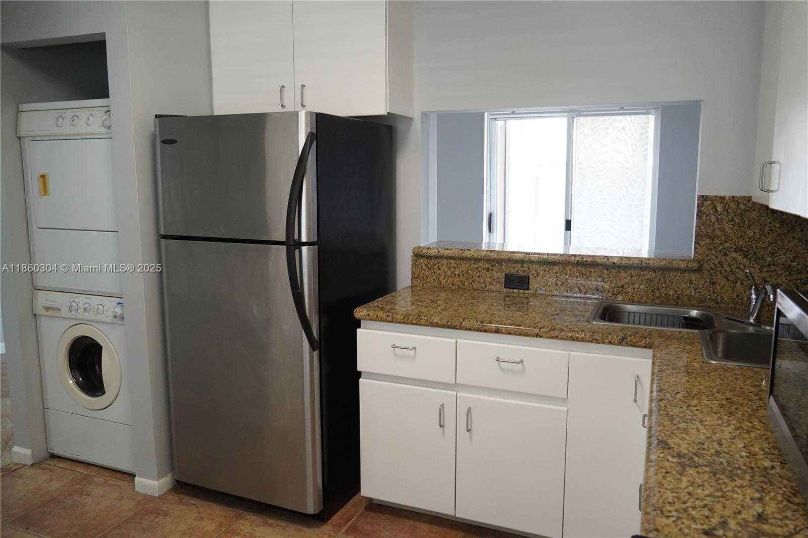 Small Image of 1514 SPRINGSIDE DR, Weston Number 6