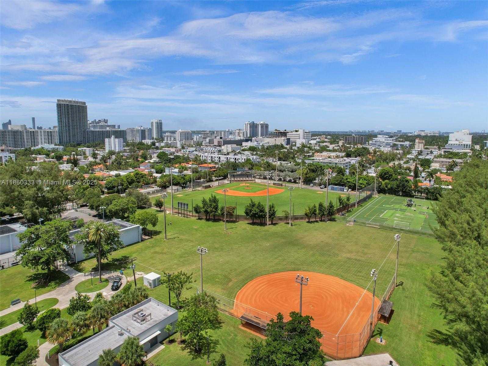 Small Image of 745 13TH ST #14, Miami Beach Number 23