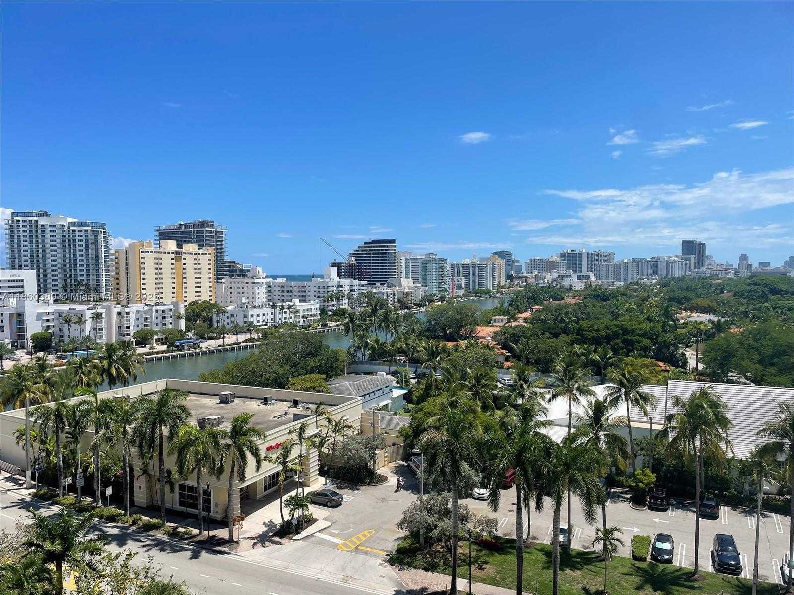 Small Image of 4101 PINE TREE DR #926,925, Miami Beach Number 2