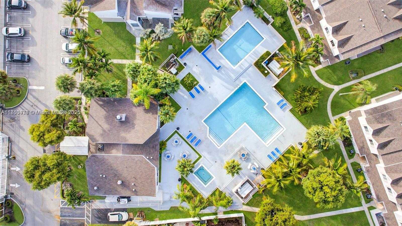Small Image of 17500 NORTH WEST 67TH PL #M-4, Hialeah Number 16