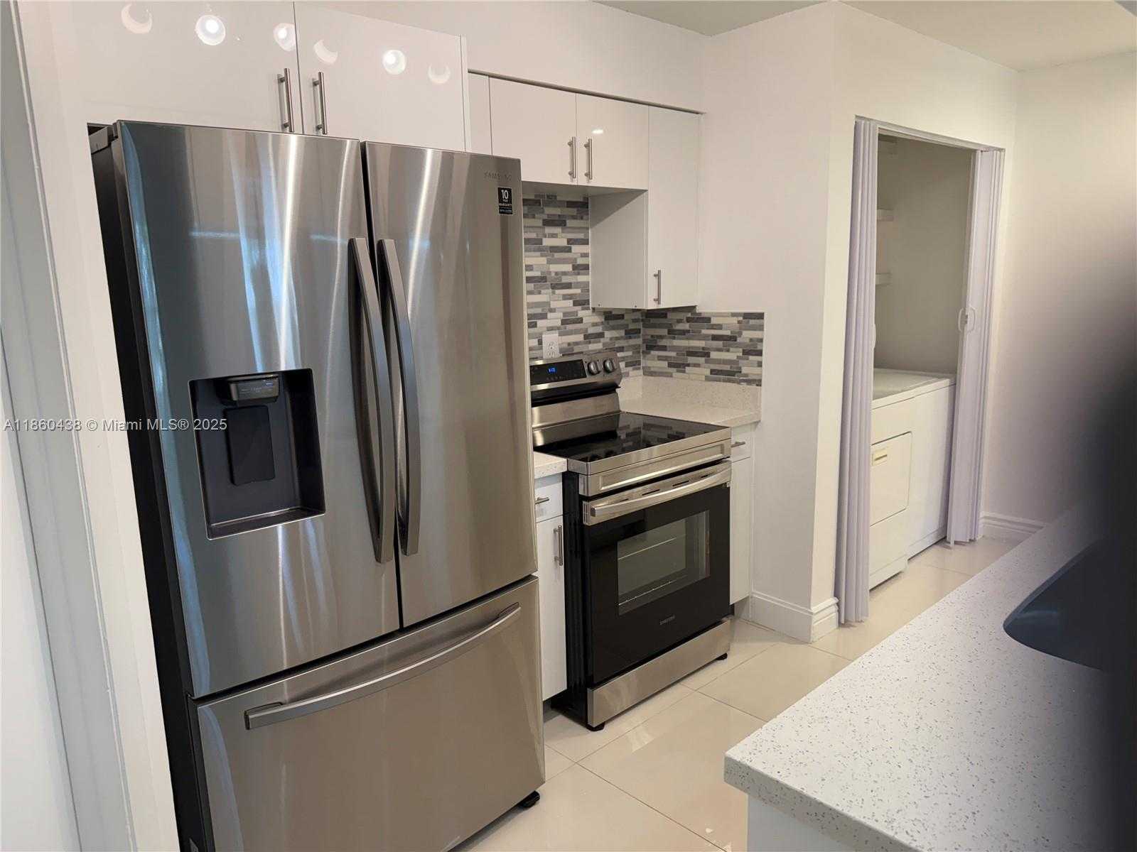 Small Image of 17500 NORTH WEST 67TH PL #M-4, Hialeah Number 5